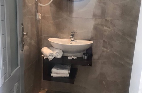Mithatpasa Hotel | Efruze Otel