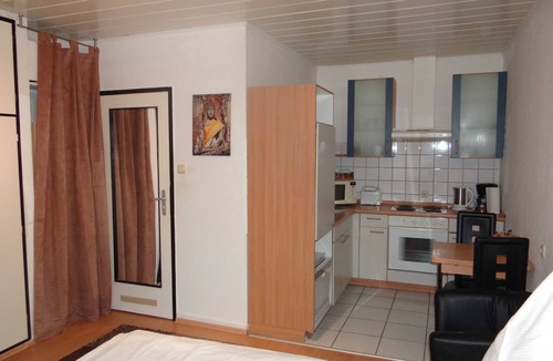 Darmstadt Apartment | EG 06 - Apartments near the city center