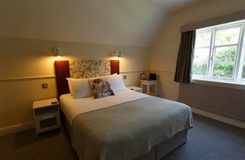 Broxton Hotel | Egerton Arms