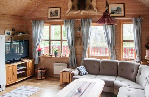 Vestvagøy House | Eggum by Interhome