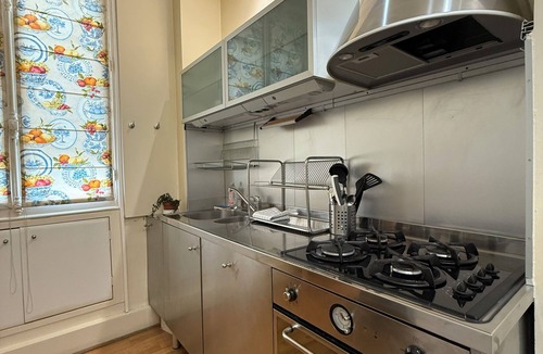 Quartier du Gros-Caillou Apartment | Eiffel Tower Champ de Mars 3BR Luxury Apartment