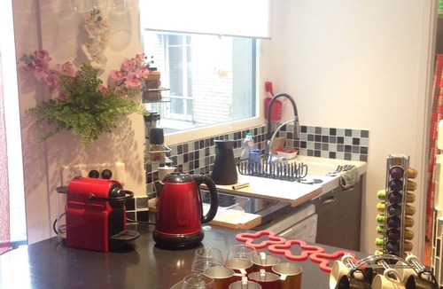 Passy Apartment | EIFFEL TOWER - Passy - DISCREET and LUXURY 35m2