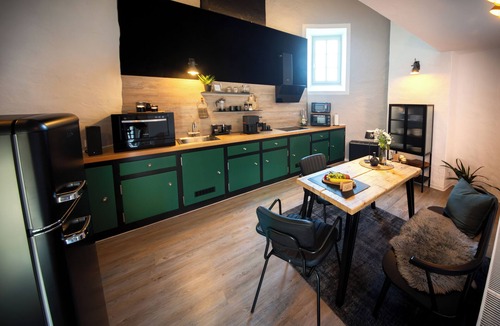 Utscheid House | Eiffel Tower Suite/Water Tower