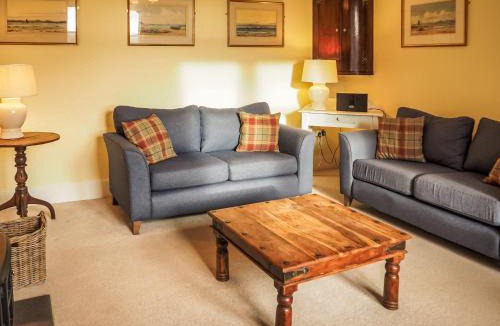 Newtonmore House | Einich