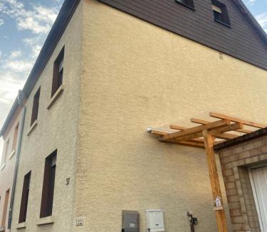 Bretzenheim Apartment | Einzelne Zimmer mit Gemeinschaft Dusche