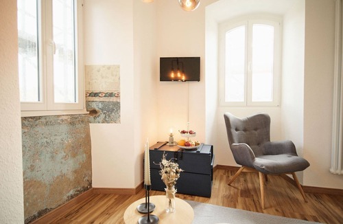 Saffig Bed & Breakfast | Einzelzimmer Studio - Gästehaus im Schlosspark