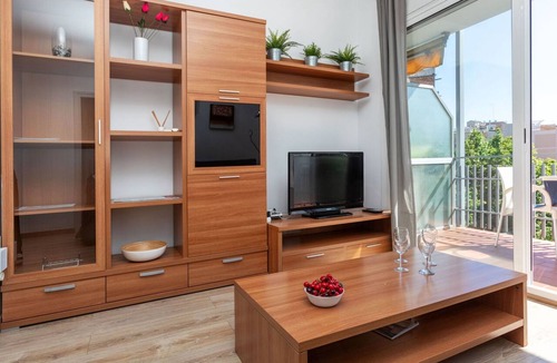 La Nova Esquerra de l'Eixample Apartment | Eixample Esq Rocafort Diputacio by Interhome