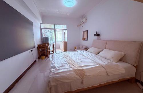 Haicheng District Apartment | Ek民宿