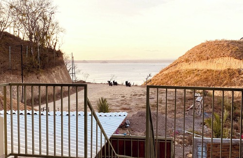 Jerowaru Villa | Ekas Beach View Villa