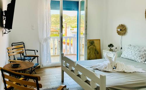 Corinthia Region Apartment | Ekati