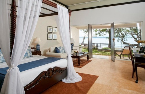 Polonnaruwa Resort | EKHO Lake House - From Colonial Bungalow to Royal Retreat