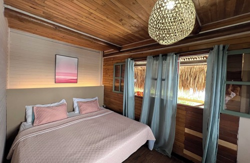 Isla Tintipan Hotel | El Arca