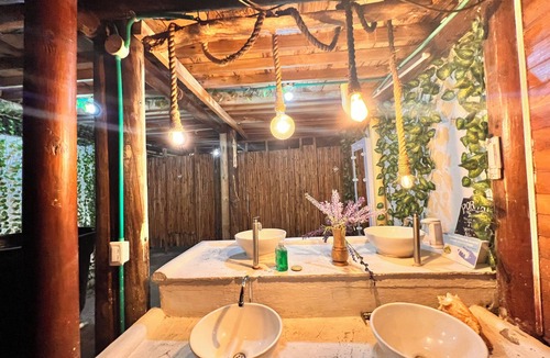 Isla Tintipan Hotel | El Arca