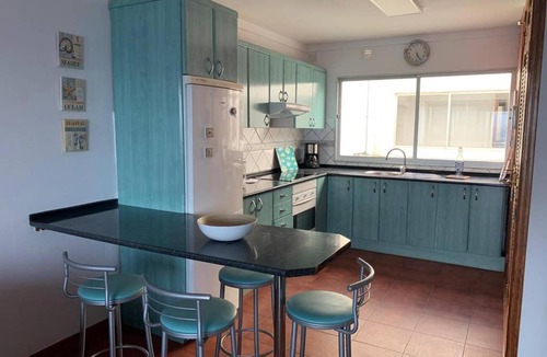 Melenara Apartment | El Azul , amplia terraza con "el mar a tus pies"