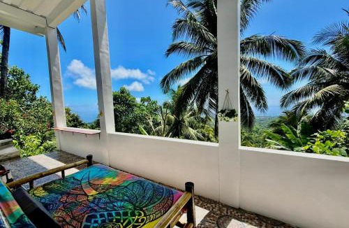 Mambajao Apartment | el balcon camiguin