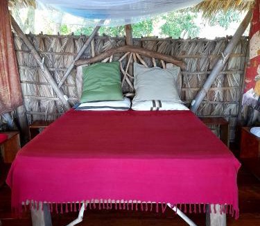 Balgue Apartment | El Bamboo Cabins