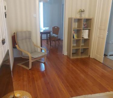 Nava Apartment | El Café I