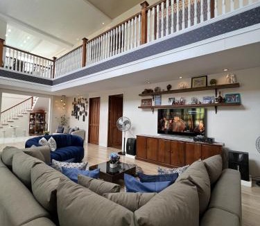 Amadeo House | El Casa Azul