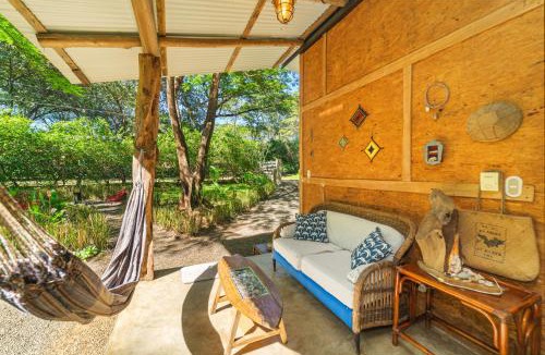 Playa Negra House | El Chic Shack, Authentic Cabin walk to Negra