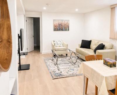 Richmond Hill Apartment | El Dorado