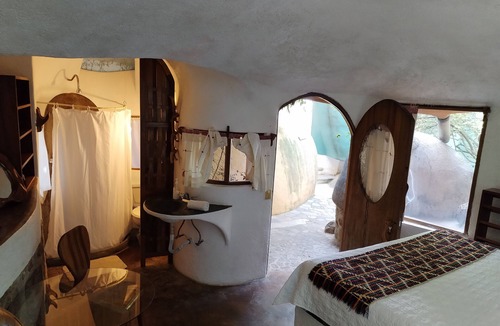 El Santuario Hotel | El Encinal de las Flores