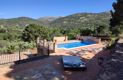 Ronda Villa | El Molar