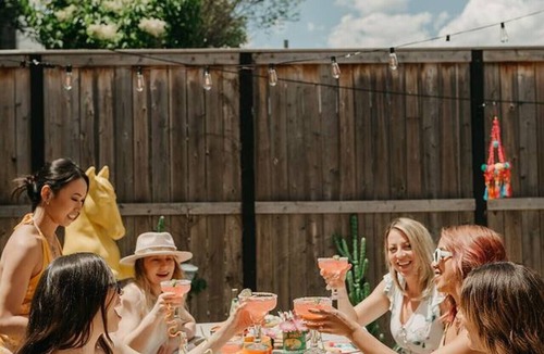 Logan Square House | El Motel United in Logan Square that Sleeps 24 with Large Entertaining Patio + Grill