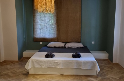 Eski Lara House | El Mundo Suites