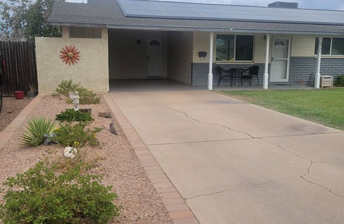 Mitchell Park West House | El Norte - 3bdrm, 2bath, Heated Pool, Walk to Asu