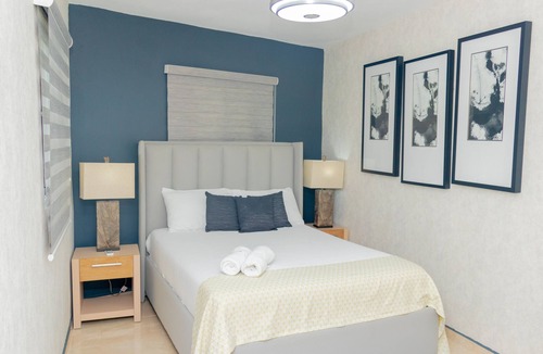 Laguna Salada Hotel | El Paso Hotel