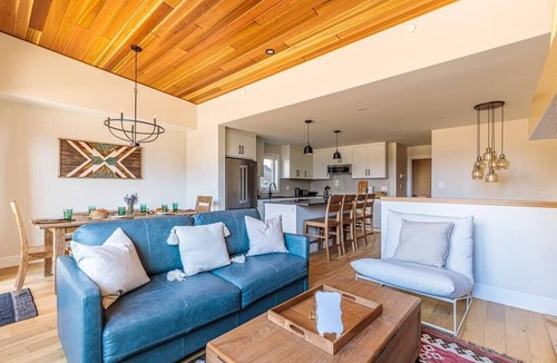 Teepee Town House | El Refugio - Private Townhouse with Amazing Views