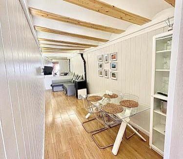 Requena House | EL RINCÓN deMANUELA