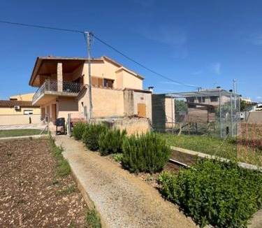 Navata House | El Roure