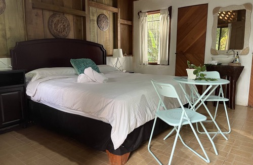 Canton Pococi Hotel | El Zota Hotel