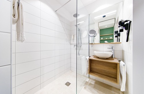 Goeppingen Hotel | elaya hotel goeppingen, Trademark Collection by Wyndham