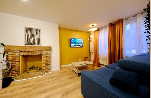 Elbeuf Apartment | Elbeuf - Appartement moderne pour 4