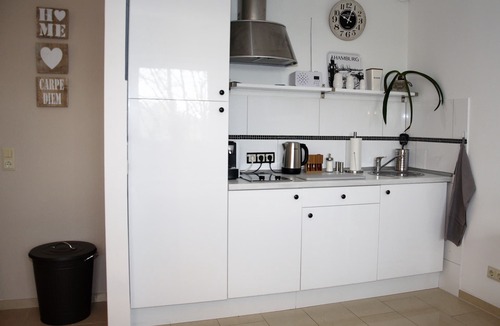 Wedel Apartment | ELBQUARTIER | Charming apartment with elevator right in the center