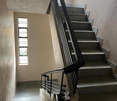 Kolhapur House | Elderly Friendly 3B Homestay at Shastri Nagar, near cricket stadium
