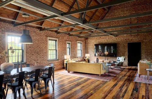 Warwick Apartment | Eleanor Inn - Suite Lorena