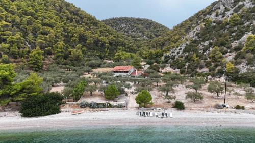 Katakali Villa | Elegance Villa: Classy Paradise w/a private beach
