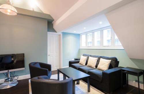 City of Westminster Apartment | Elegant 1 bed in Mayfair, next to Hyde Park