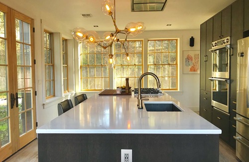 Narrowsburg House | Elegant 19th-Century House in a Hamlet on the Delaware River