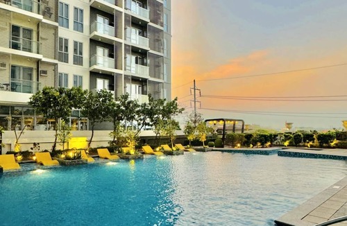 Mandurriao Condo | Elegant 1BR Condo Living at LaFayette Park Square