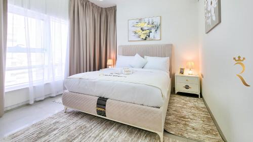Al Raha Beach Apartment | Elegant 2BR Haven - Al Raha Chic Bliss Escape