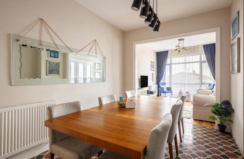 Moda Apartment | Elegant 3BD Bosphorus Views Chic Kadıkoy Home #384