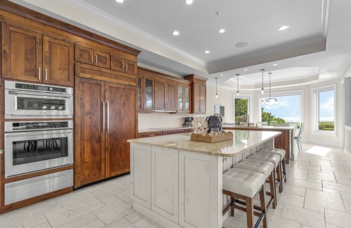 Captiva House | Elegant 5BR Beachfront Estate with Elevator, Private Pool & 3 Kings