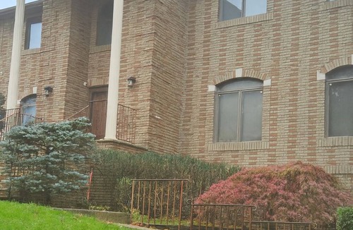 Monsey House | Elegant 7+ bed, mansion, kosher, Shabbos-friendly