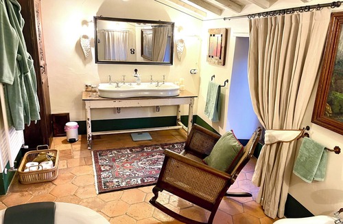 Civita di Bagnoregio Bed & Breakfast | Elegant accommodation in the heart of Civita di Bagnoregio - Find your soul