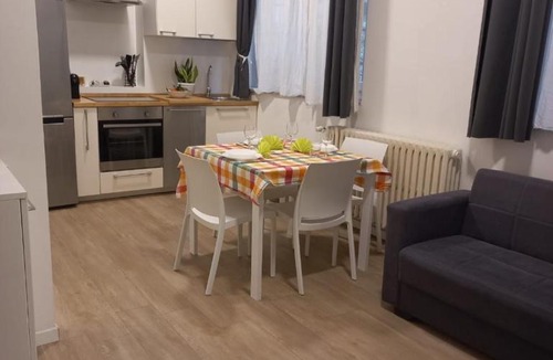 Simonetta Apartment | Elegant and modern two-room apartment with equipped kitchen