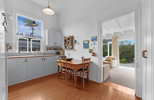 Devonport House | Elegant Devonport Living by Bespoke Stays